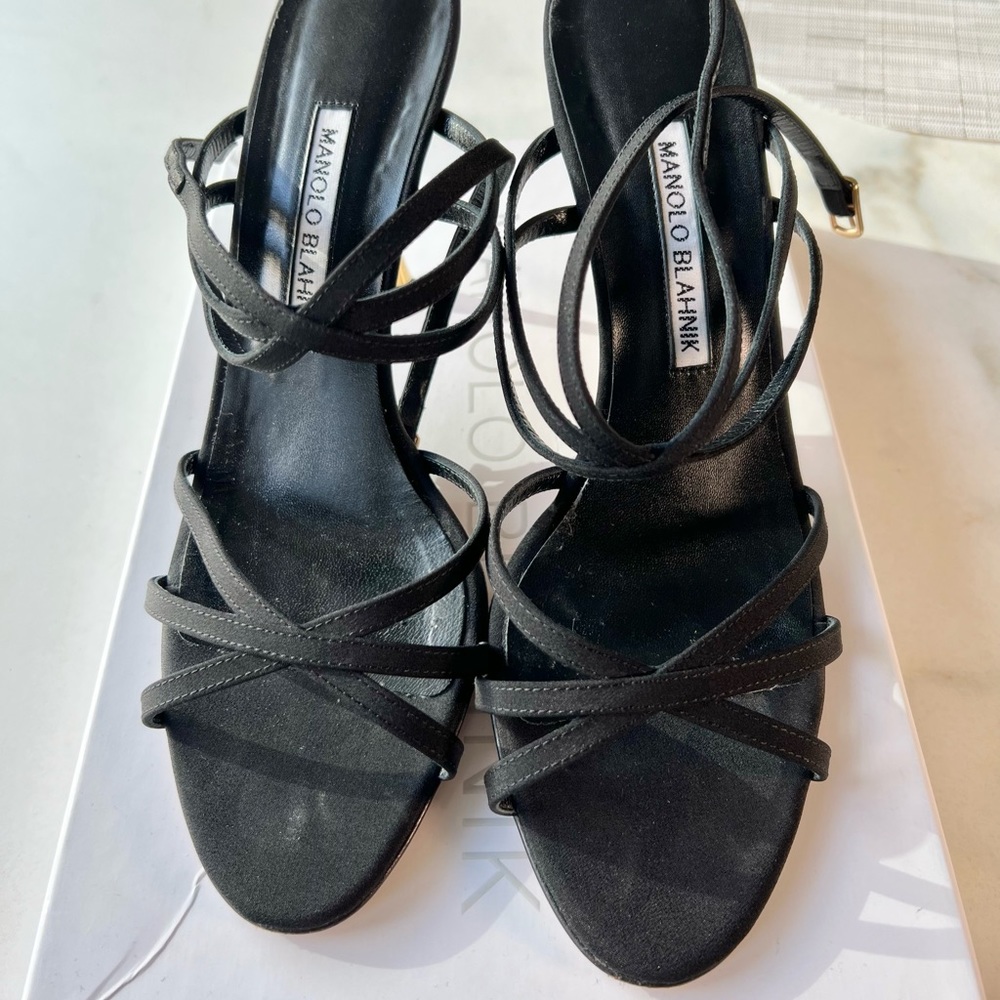 Manolo Blahnik leather strappy heels in size 39.5 US9.5